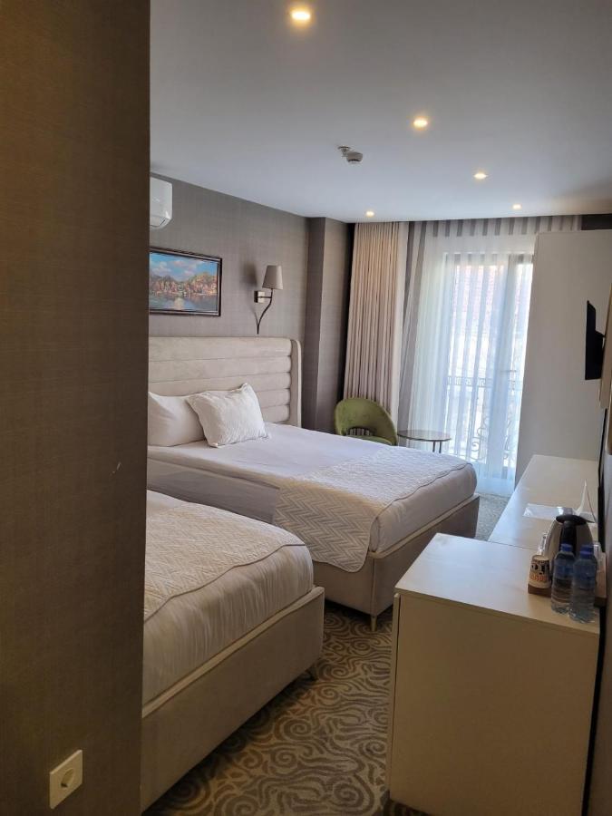 Mr Beyaz Hotel Istanbul Exterior photo